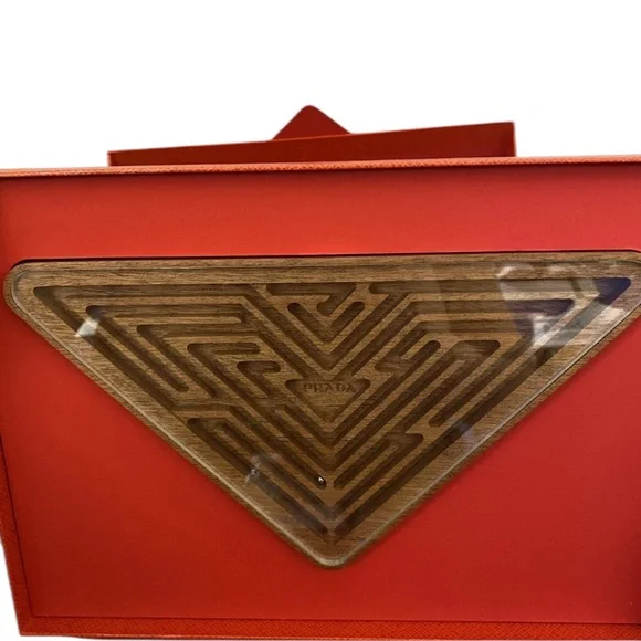 Prada Year of Dragon Wooden Maze Game with Scrolls NIB - Picture 6 of 11